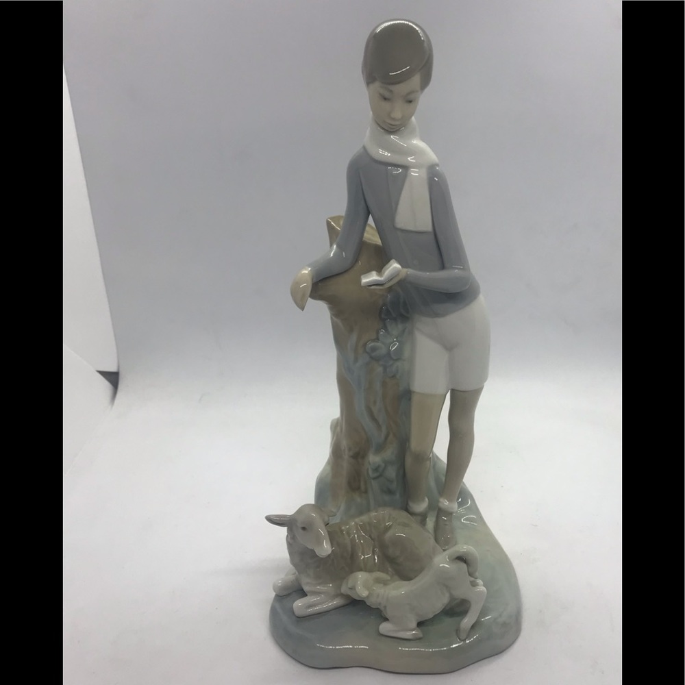 Lladro Figurine (4509)  Boy with Lambs:  Retired